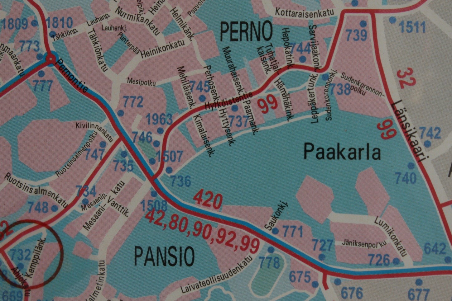 Pansio-Perno alueella halutaan parantaa yhteisöllisyyttä.