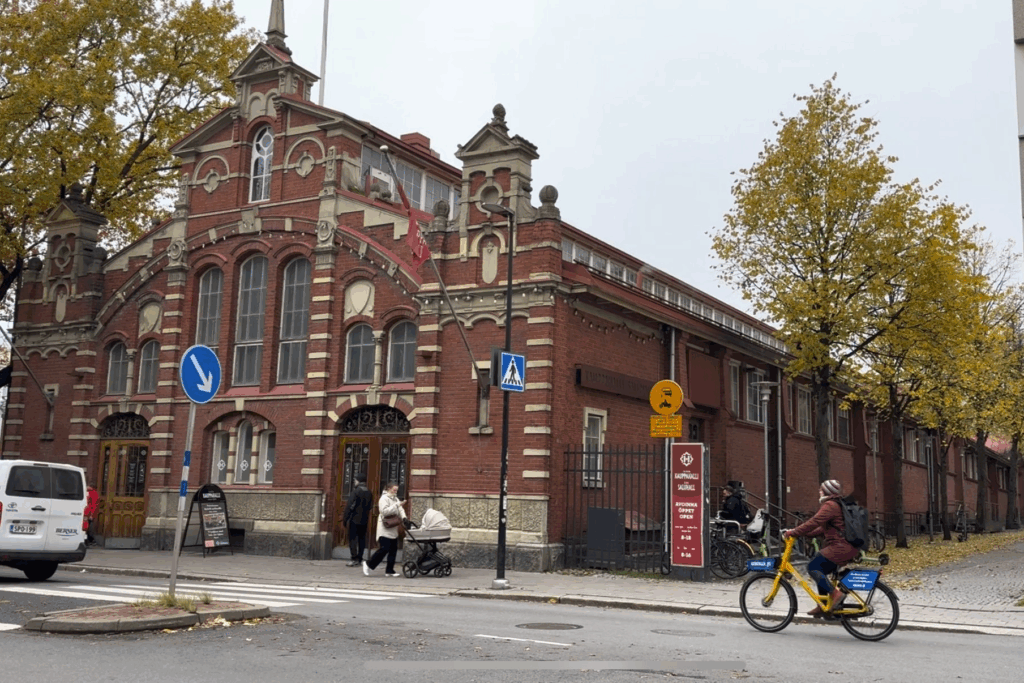 Turun Kauppahallin muuttaa väliaikaisesti vuoden vaihteessa 2026-2027. Kuva: Tilda Karus 