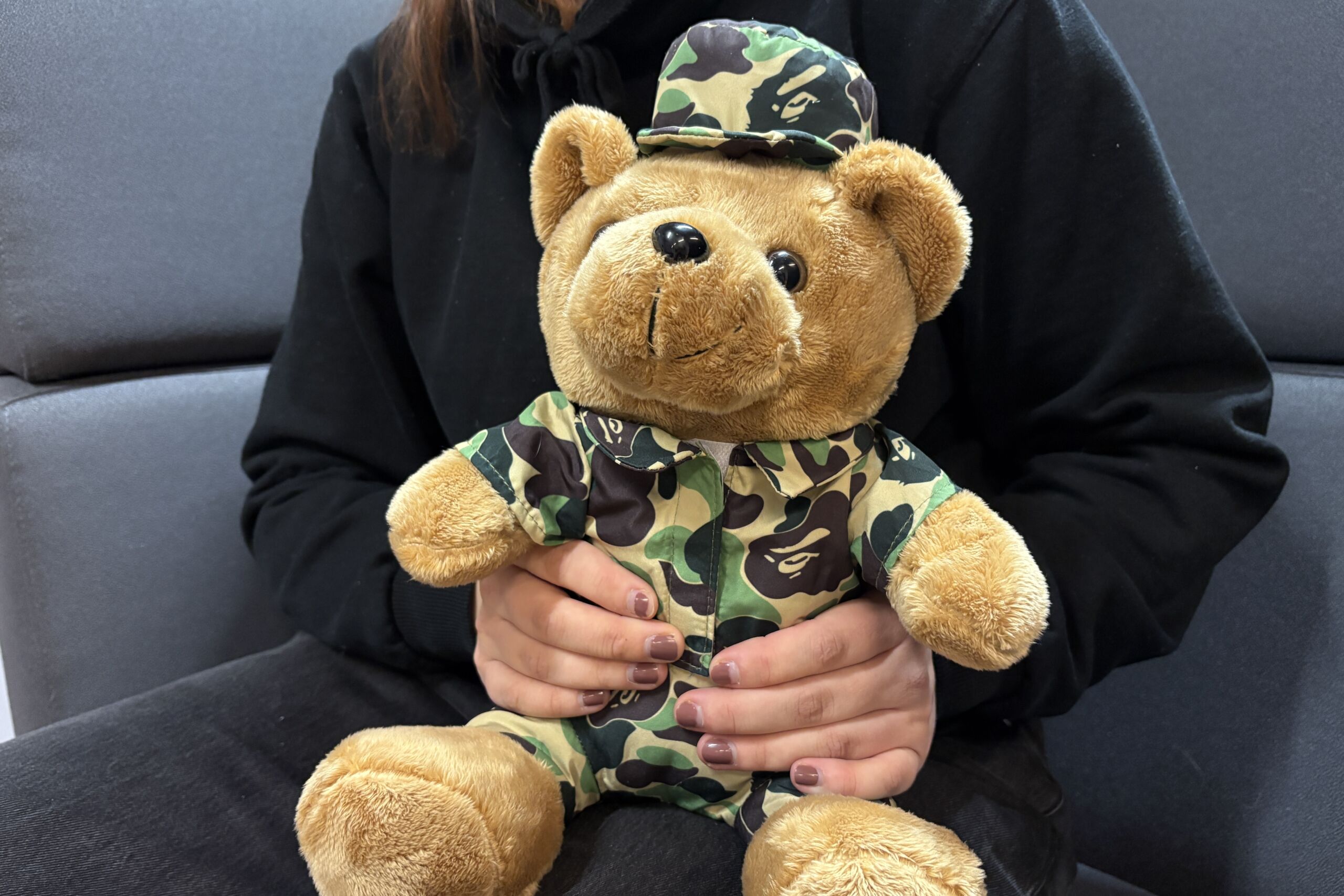 Nuorten ikäluokkien keskuudessa tasa-arvoisemman ja valikoivan asevelvollisuusjärjestelmän kannatus on muita korkeampaa. Kuva: Elina Oksanen 