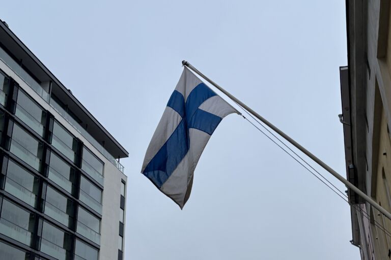 Tähän mennessä Puolustusvoimien ja Rajavartiolaitoksen joukko-osastoista on koulutettu reserviin 14 800 naista. Kuva: Elina Oksanen