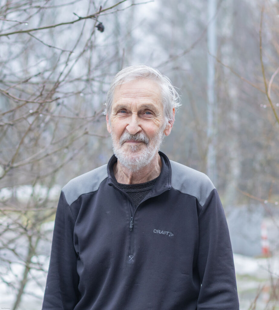 Kuvassa Esa Lehikoinen.